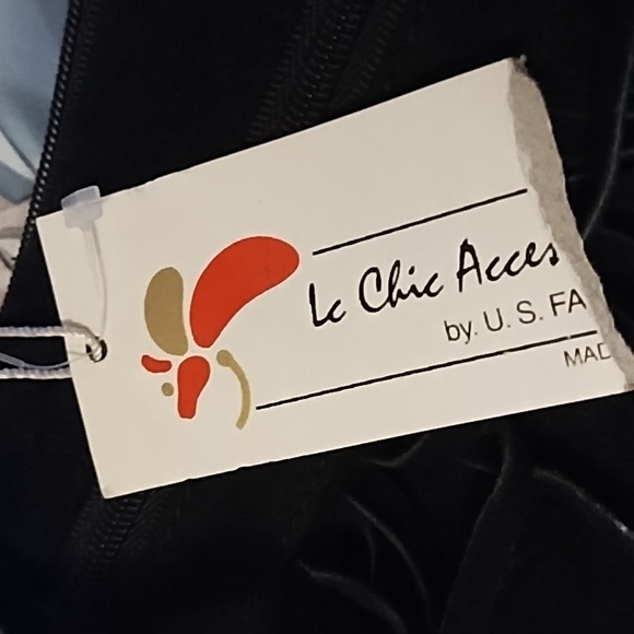 NWT LaCHIC ACCESSORIES BLACK SUEDE LEATHER FRINGED CROSSBODY HANDBAG - Picture 6 of 7